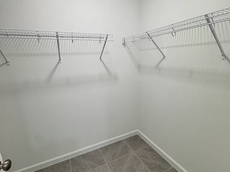 8042 SW Highway 484 — Photo 10