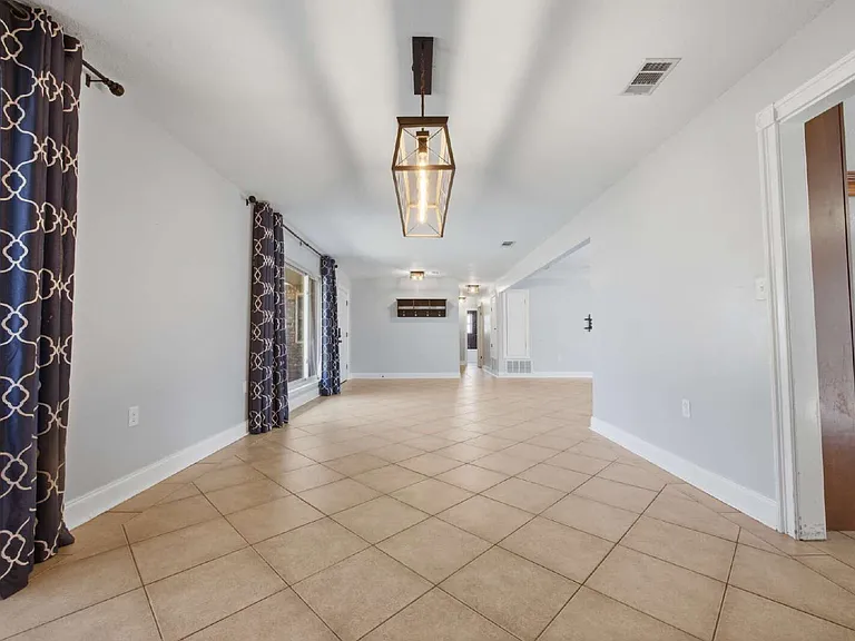 157 Country Club Rd — Photo 15