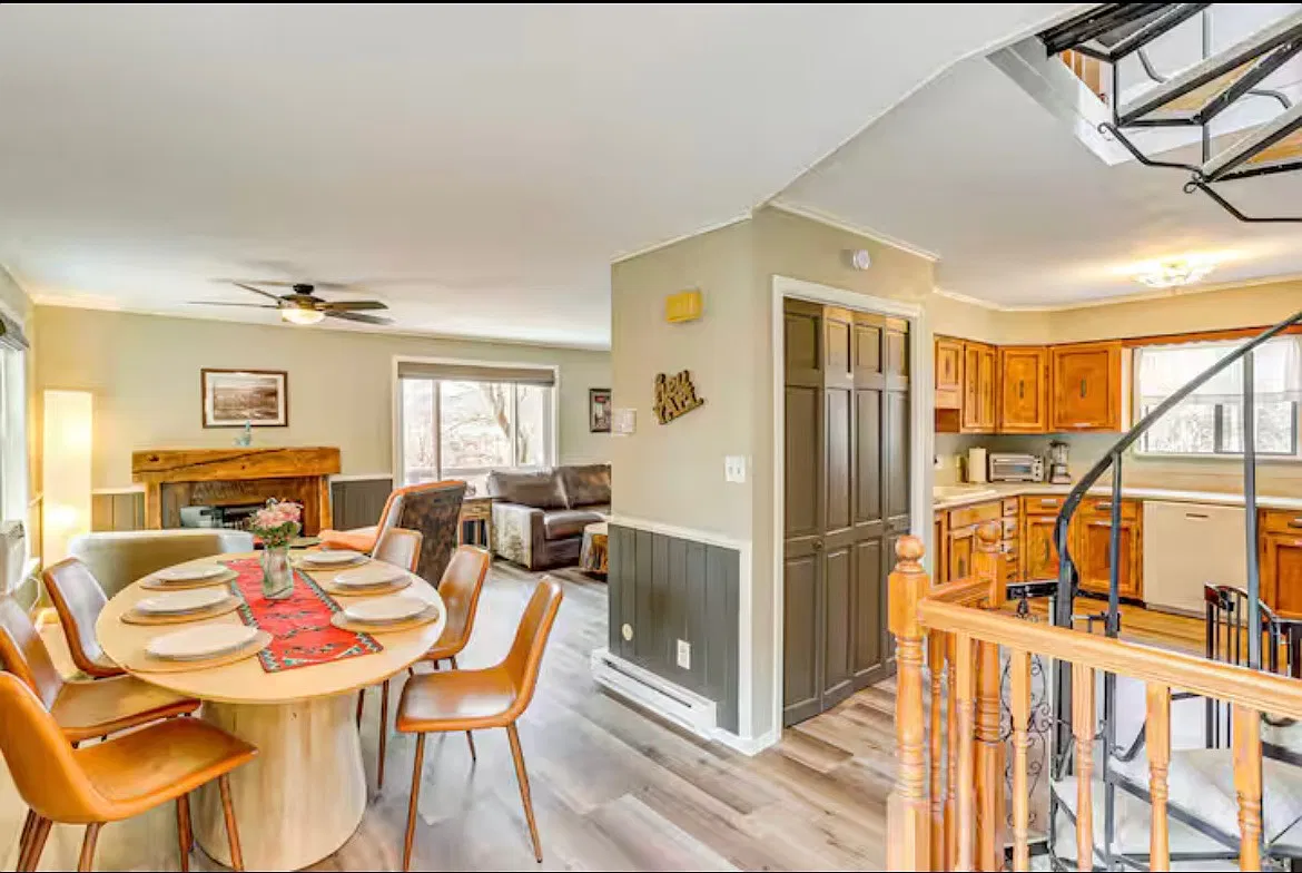 474 Rainbow Rd — Photo 3