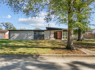 4914 Goose Creek Dr, Baytown, TX 77521