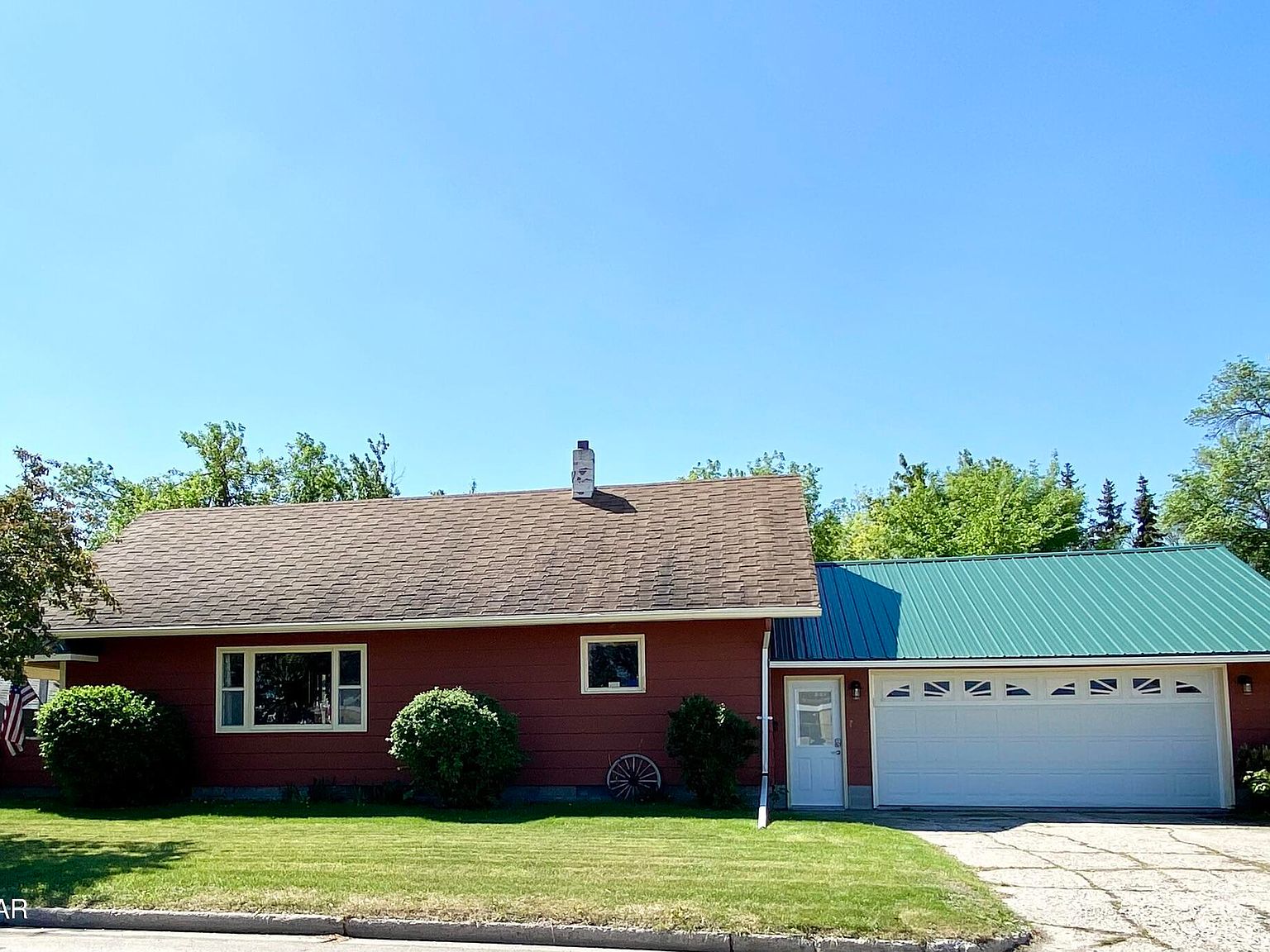 712 11th Ave, Langdon, ND 58249 Zillow