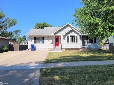 2002 12th St, Eldora, IA, 50627