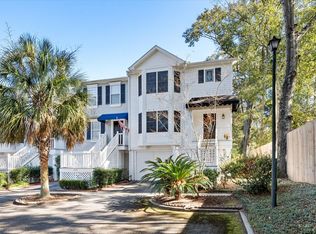 270 Hillcrest Rd APT 401, Mobile, AL 36608