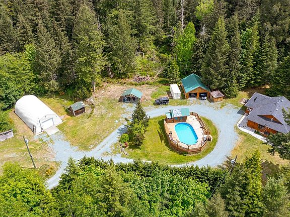 2nd image of 5982 Mayo Rd