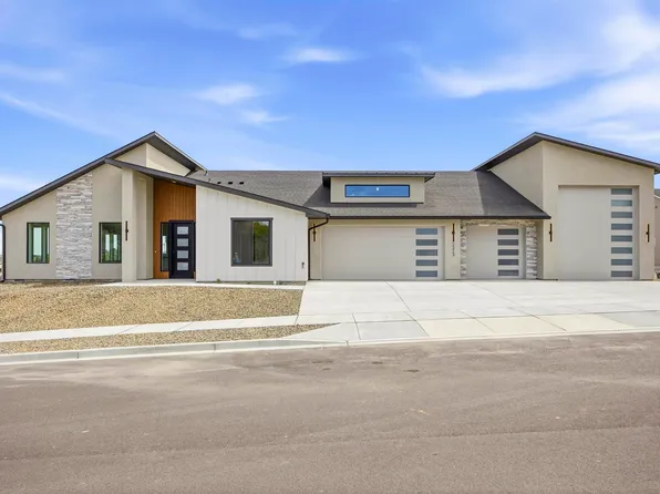 2323 Lariat Ln, Richland, WA 99352