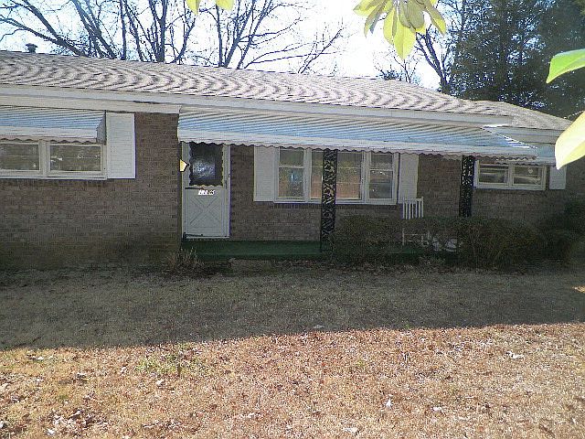 1st image of 1116 Cambridge Ave E