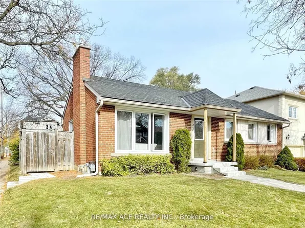 246 Horsham Ave, Toronto, ON M2N 2A6