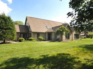 1016 Waterford Ct W, Canonsburg, PA