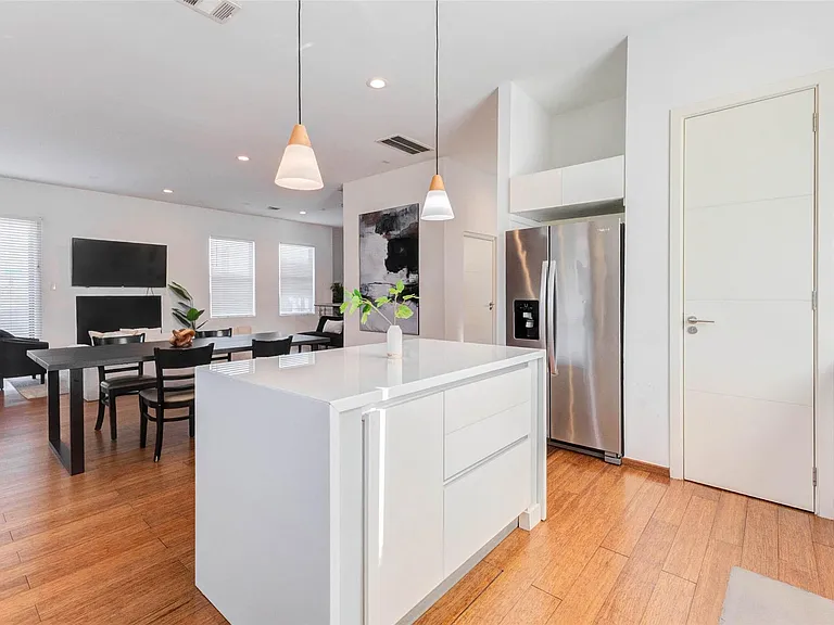 4115 Chartres St — Photo 21