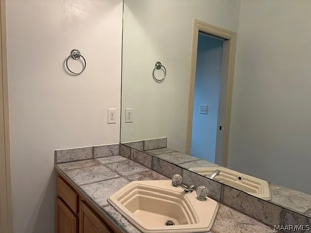 9320 Sturbridge Pl — Photo 11