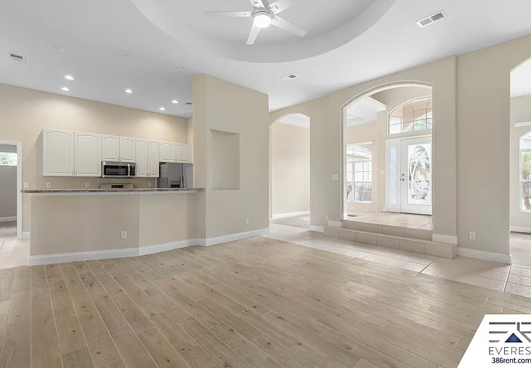 19 Webwood Pl — Photo 9