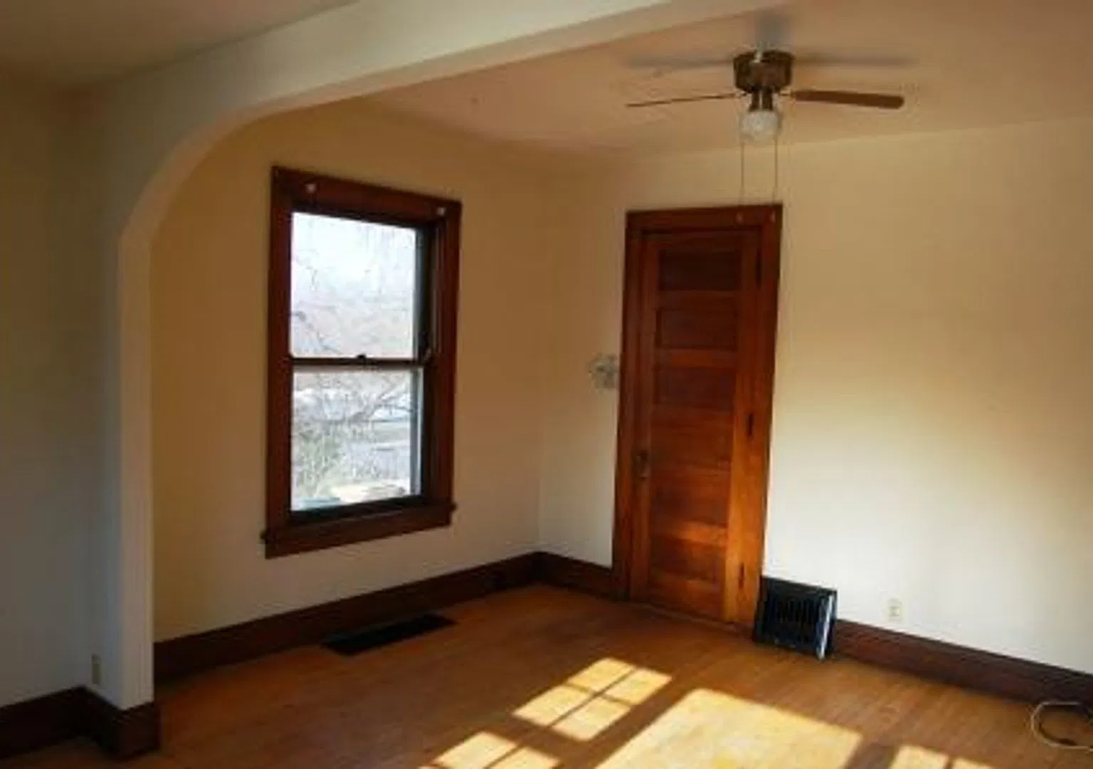 1626 Winnebago Street — Photo 3