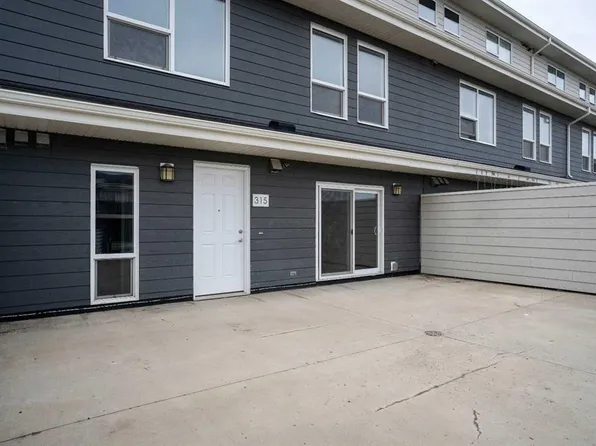 201 E Abasand Dr #315, Wood Buffalo, AB T9J 1H9
