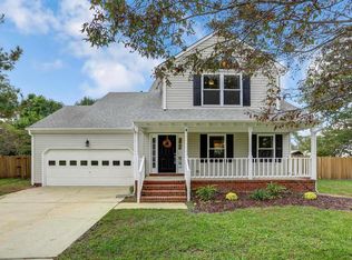 817 Stardale Dr, Chesapeake, VA 23322