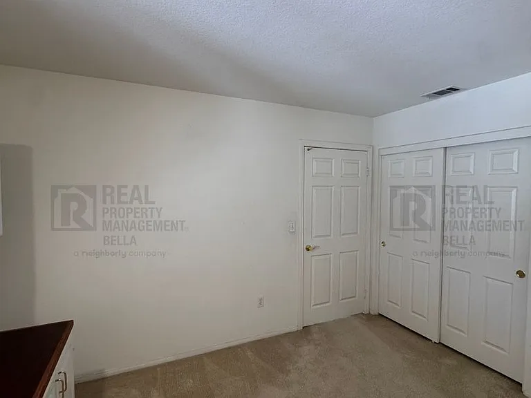 1266 Euclid St — Photo 11