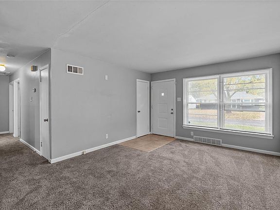 2nd image of 1730 Mark Twain Dr