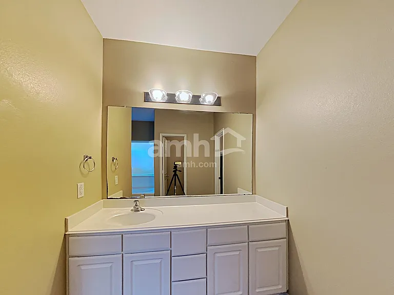 4719 Blue Spruce Hill St — Photo 15
