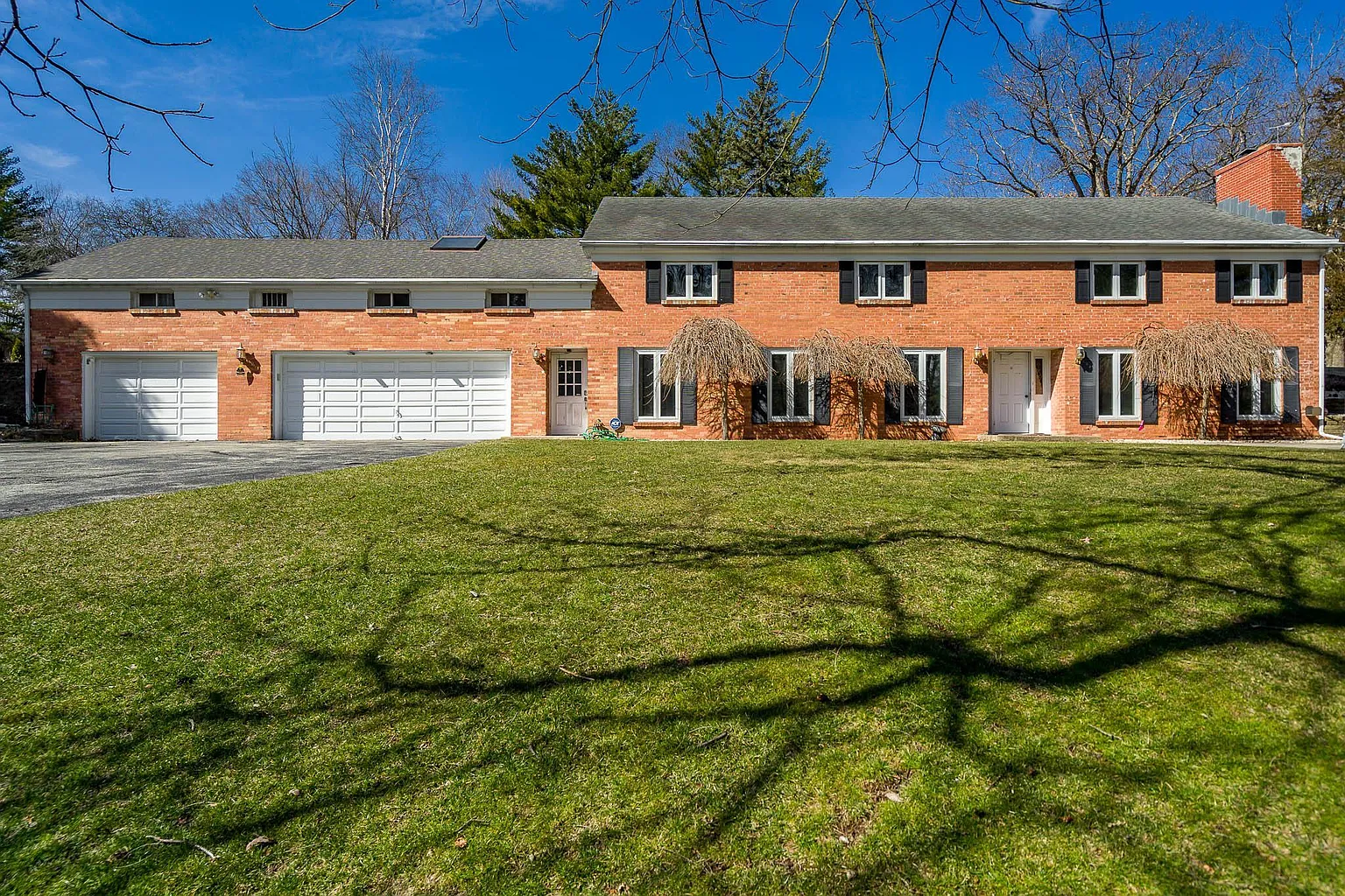 8160 Harvest Hill Dr photo 1