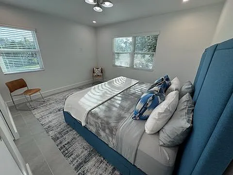 499 1st St S #202 — Photo 10