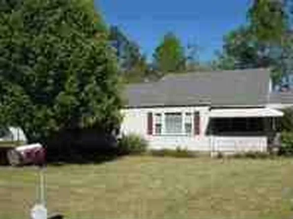 233 Wells St, Lake City, SC 29560
