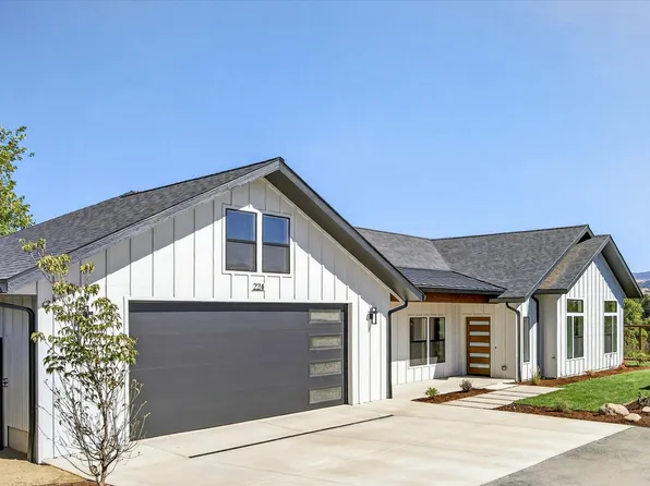 224 Alicia St, Ashland, OR 97520