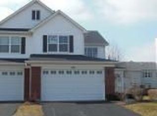 370 Risen Star Ln, Oswego, IL 60543