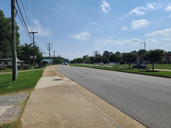5th image of 15250 Warwick Blvd