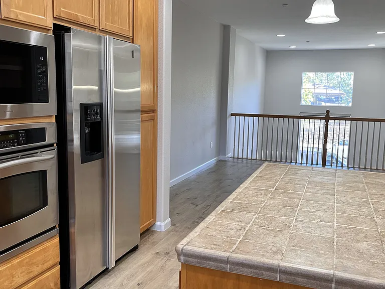 2364 Millstream Ln — Photo 8
