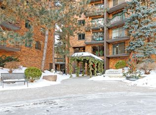 210 Grant St W #105, Minneapolis, MN 55403