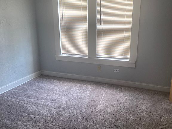 2nd image of 4900 Bellefontaine Ave