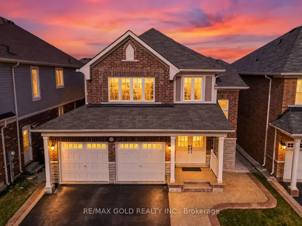 169 Robert Parkinson Dr, Brampton, ON L7A 4H6