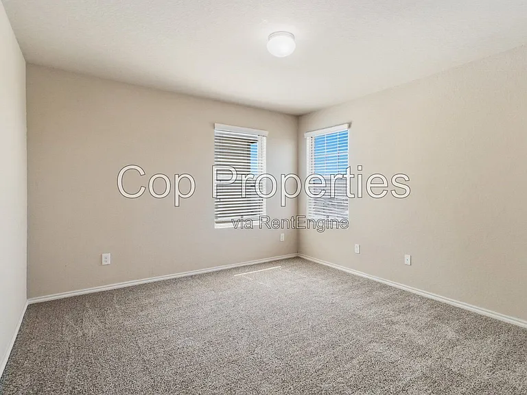 8430 Terlingua Cv — Photo 29