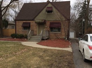 1026 Webster Ave, Wheaton, IL 60187