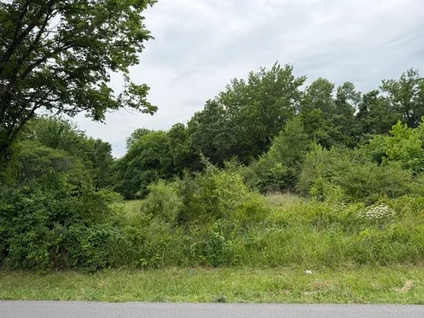 N Britt St #5, Siloam Springs, AR 72761