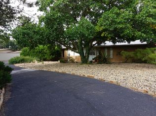 2613 Ridge Rd, Lubbock, TX 79403