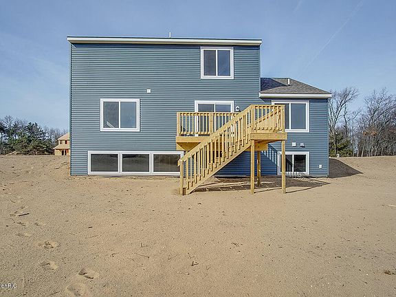 5th image of 12884 Pine Glen Dr