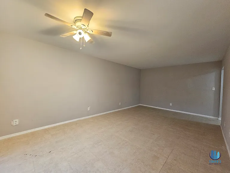 7610 W Powhatan Ave — Photo 7