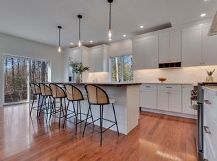 307 Long Swamp Rd, Berwick, ME 03901