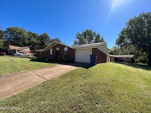 2nd image of 5957 Briarwood Dr