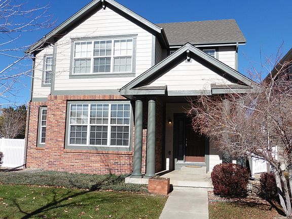 HOA shovels right to porch