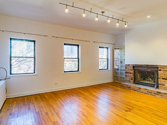 3rd image of 324 Atlantic Ave APT 3