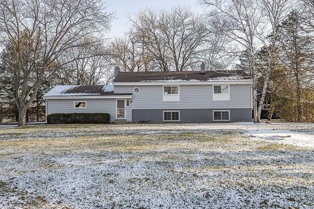 3590 South Glen Park ROAD, New Berlin, WI 53151 Zillow