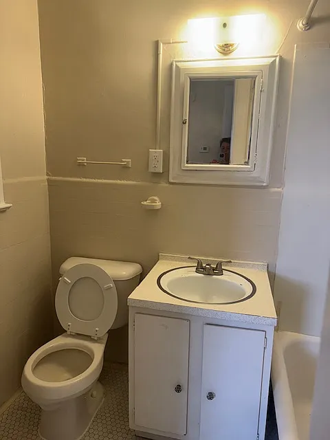 1 bed, 700 sqft, $950 — Photo 4