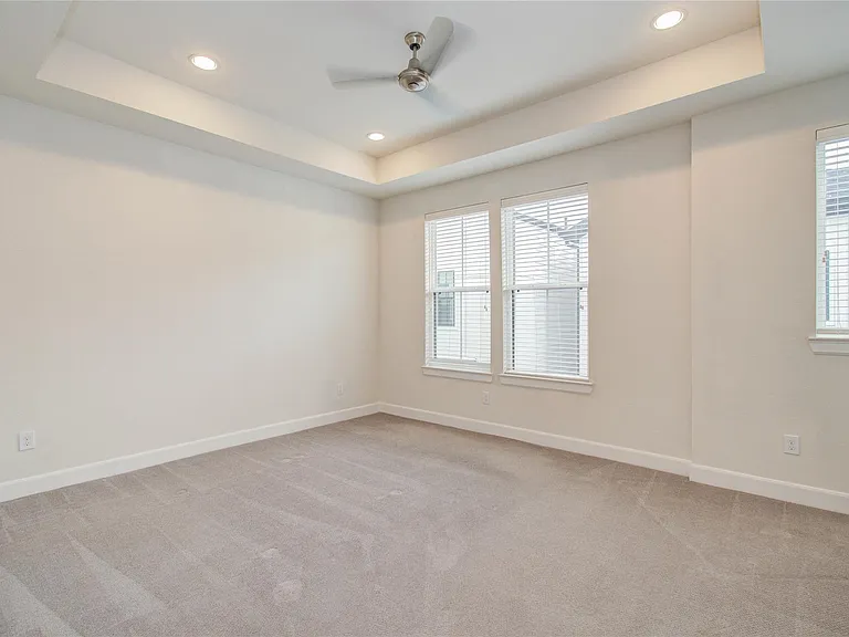 2810 Grand Fountains Dr #B — Photo 26