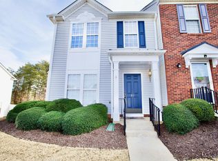 80 Spring Crossing Cir, Greer, SC 29650