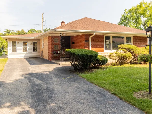 8633 Keystone Ave, Skokie, IL 60076