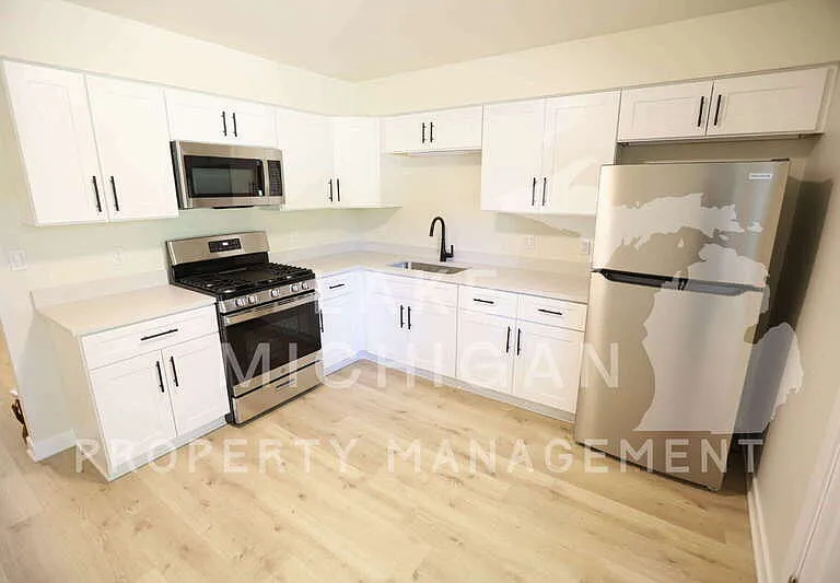 3131 Copley St SW #A — Photo 7