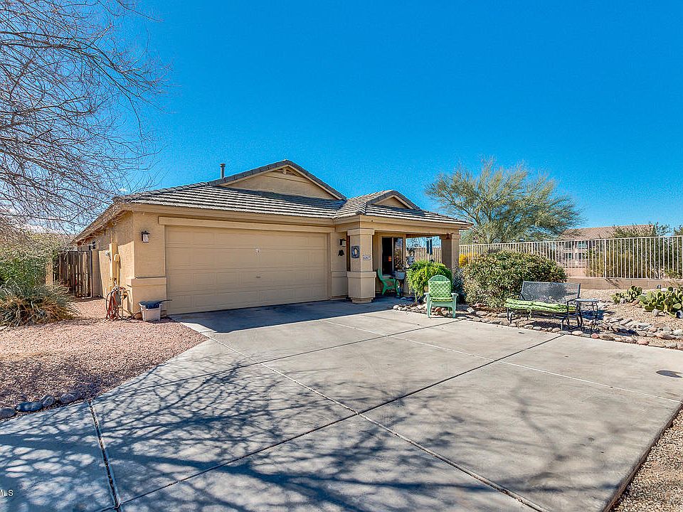 1st image of 42607 W Chambers Dr