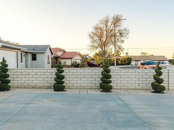 5th image of 14002 Montecito Way