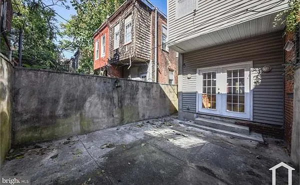 1336 W Toronto St — Photo 15